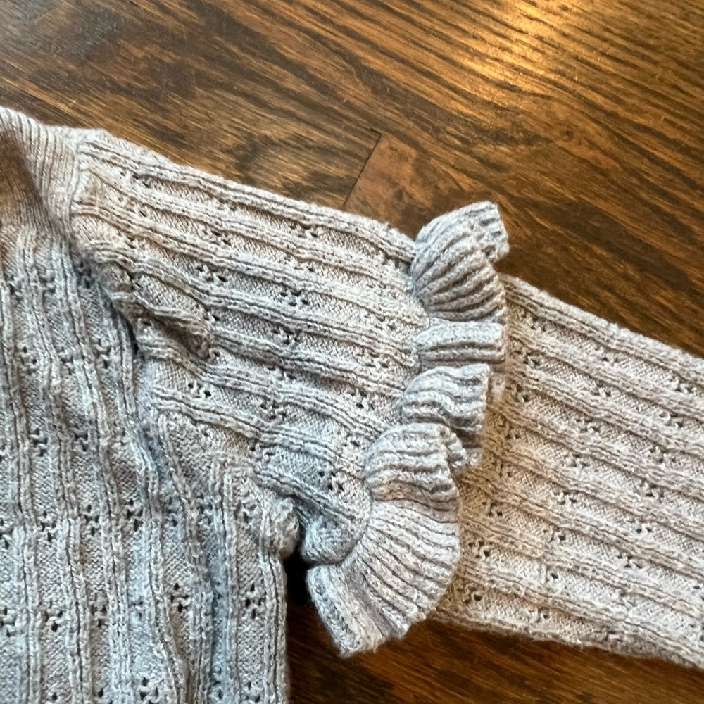 GAP Gray Ruffled Knit Cardigan